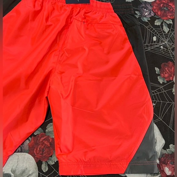 RARE 2013 NWT MENS NIKE COLOR BLOCK FLOW NSW SPORTSWEAR SWIMSUIT TRUNKS L SWIM - Picture 9 of 11